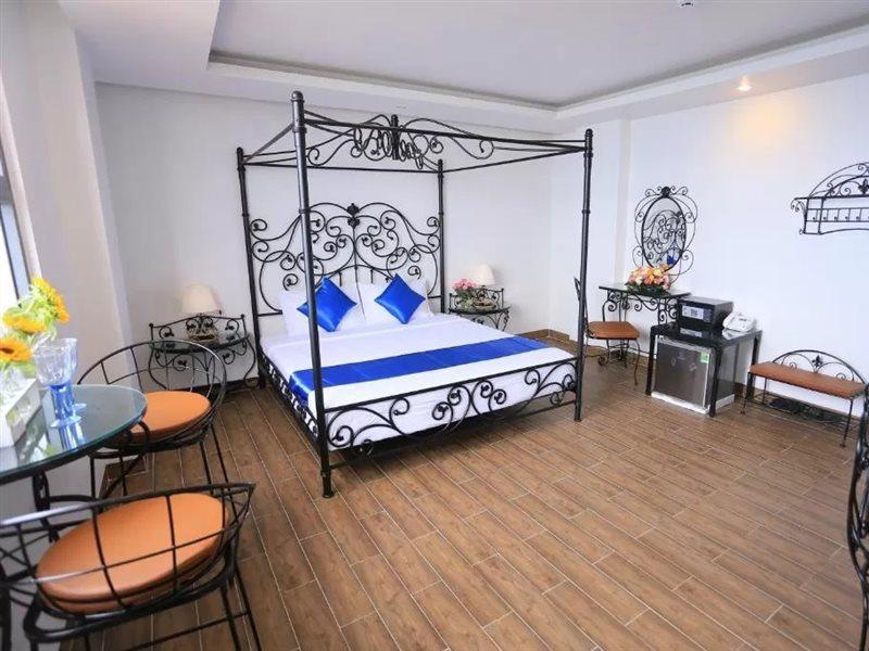 Azura Gold Hotel & Apartment Нячанг Екстер'єр фото