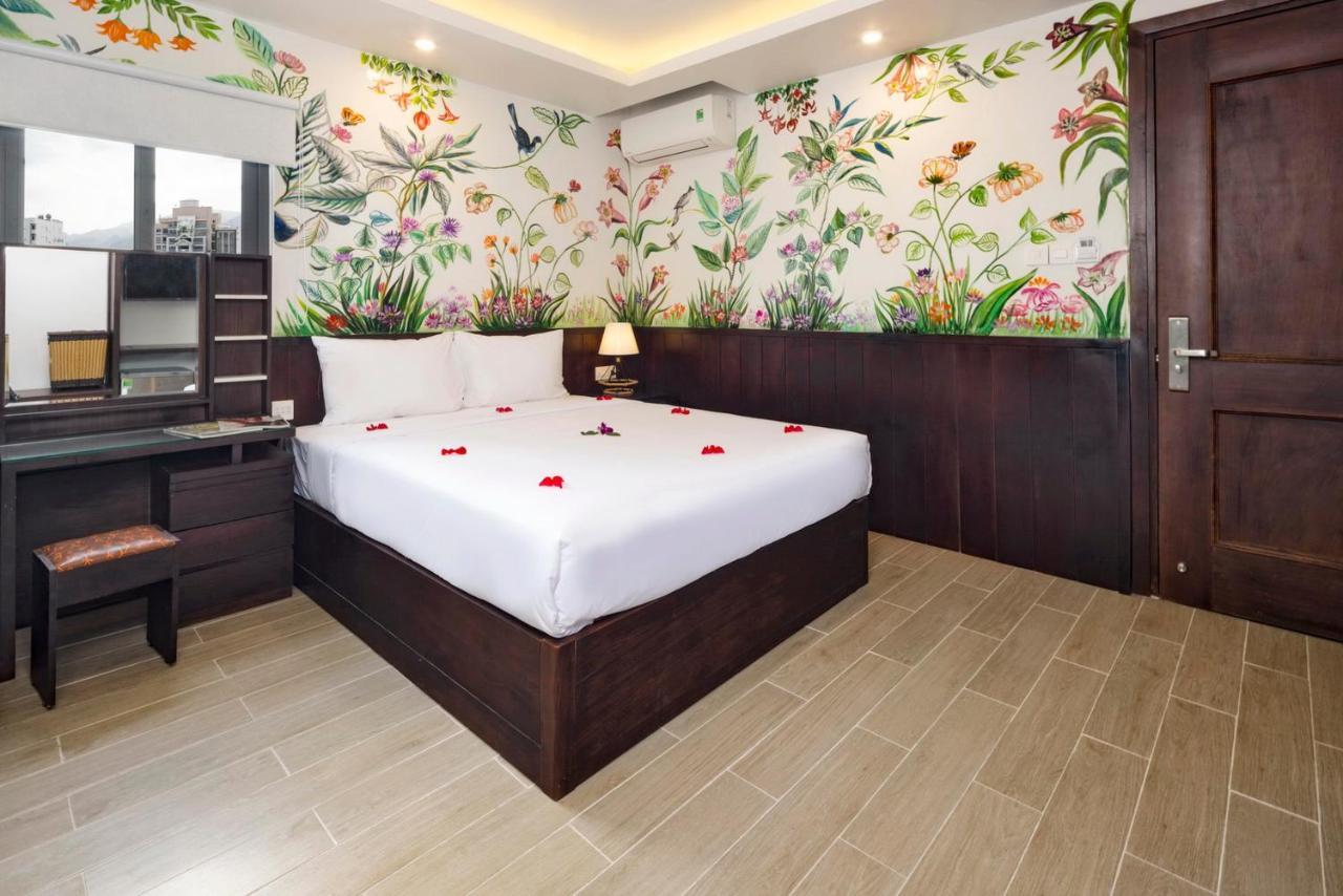 Azura Gold Hotel & Apartment Нячанг Екстер'єр фото