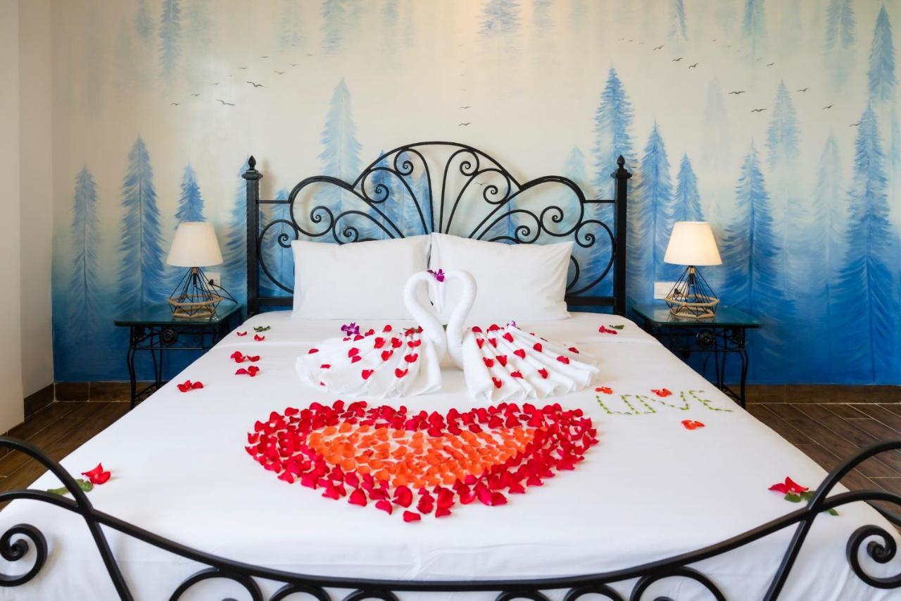 Azura Gold Hotel & Apartment Нячанг Екстер'єр фото