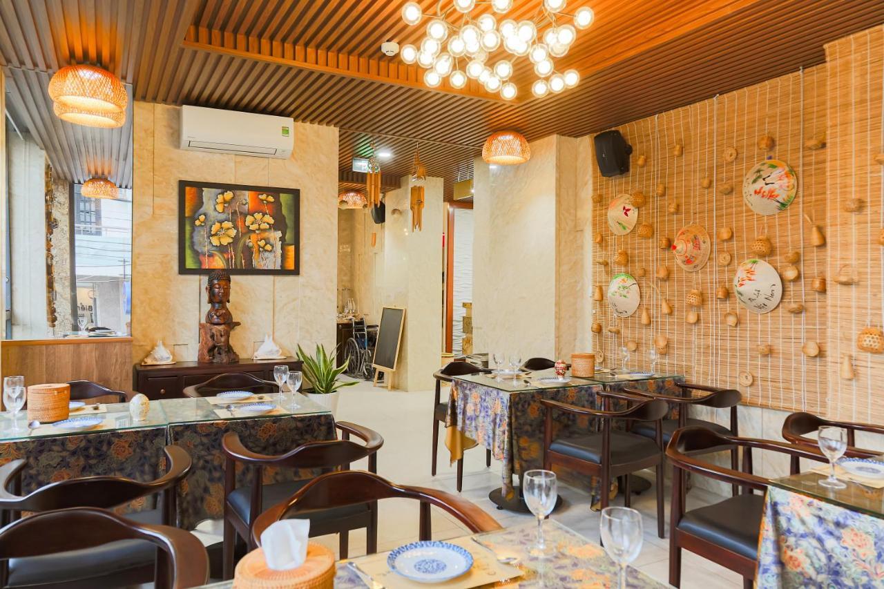 Azura Gold Hotel & Apartment Нячанг Екстер'єр фото
