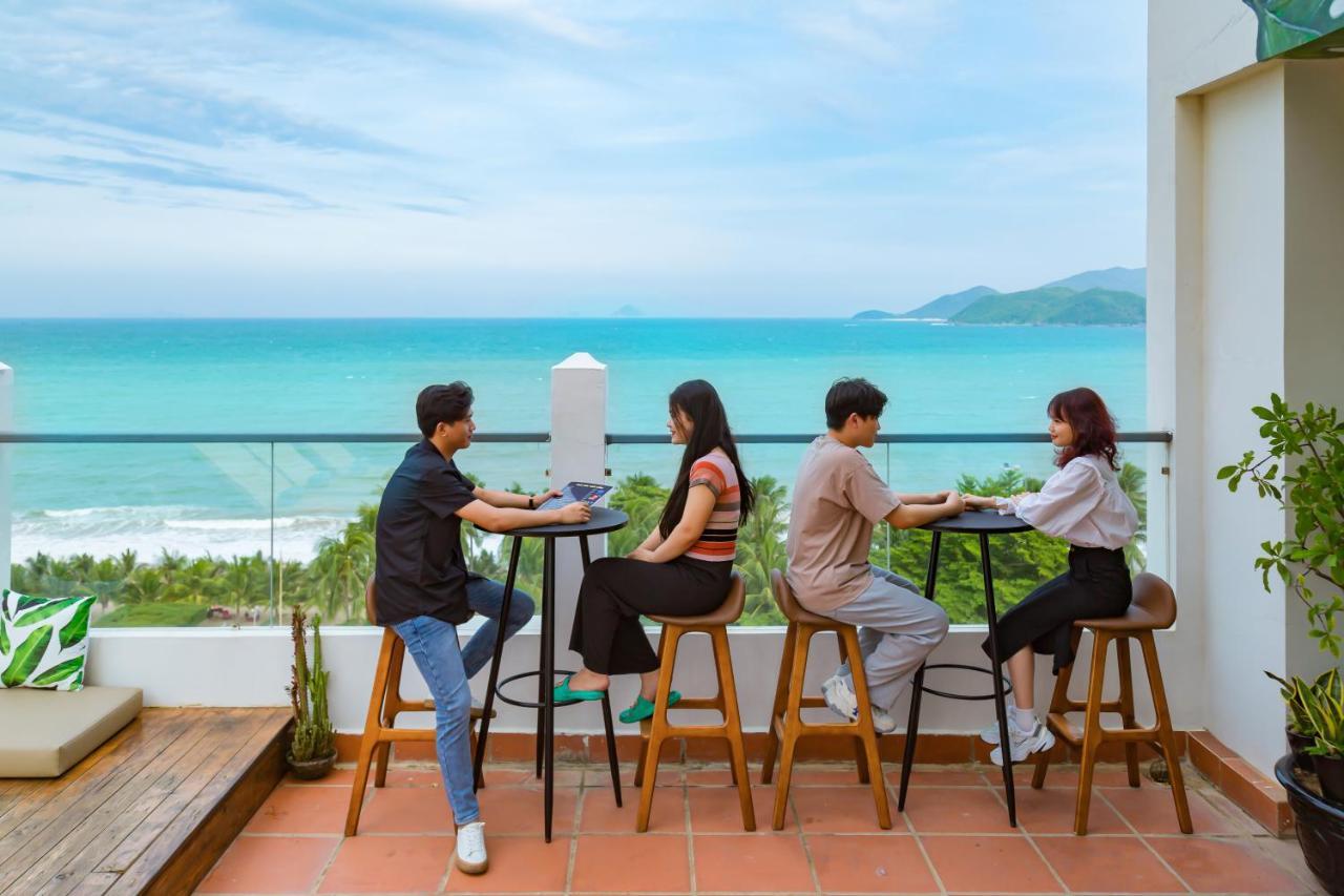 Azura Gold Hotel & Apartment Нячанг Екстер'єр фото