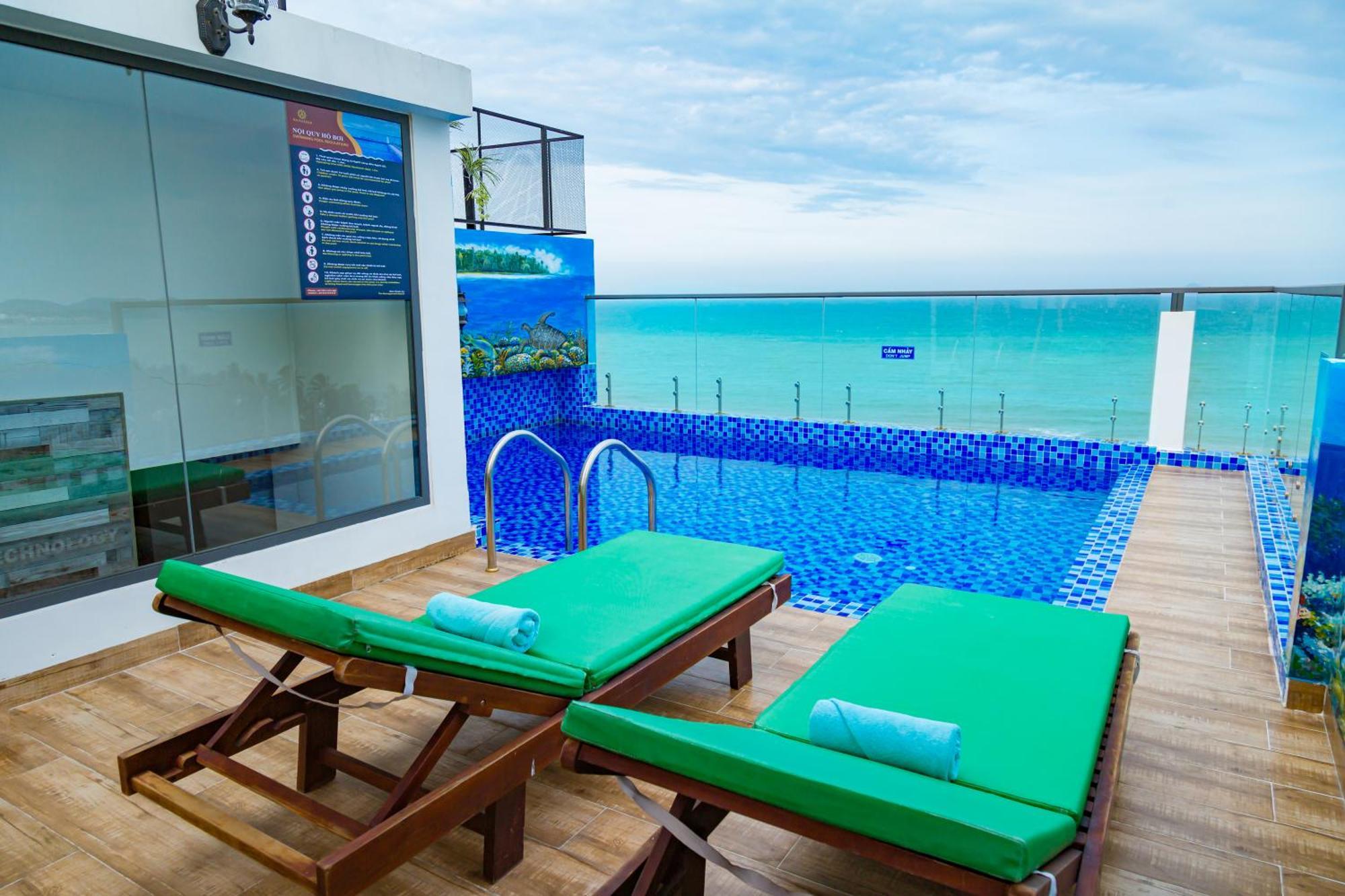 Azura Gold Hotel & Apartment Нячанг Екстер'єр фото